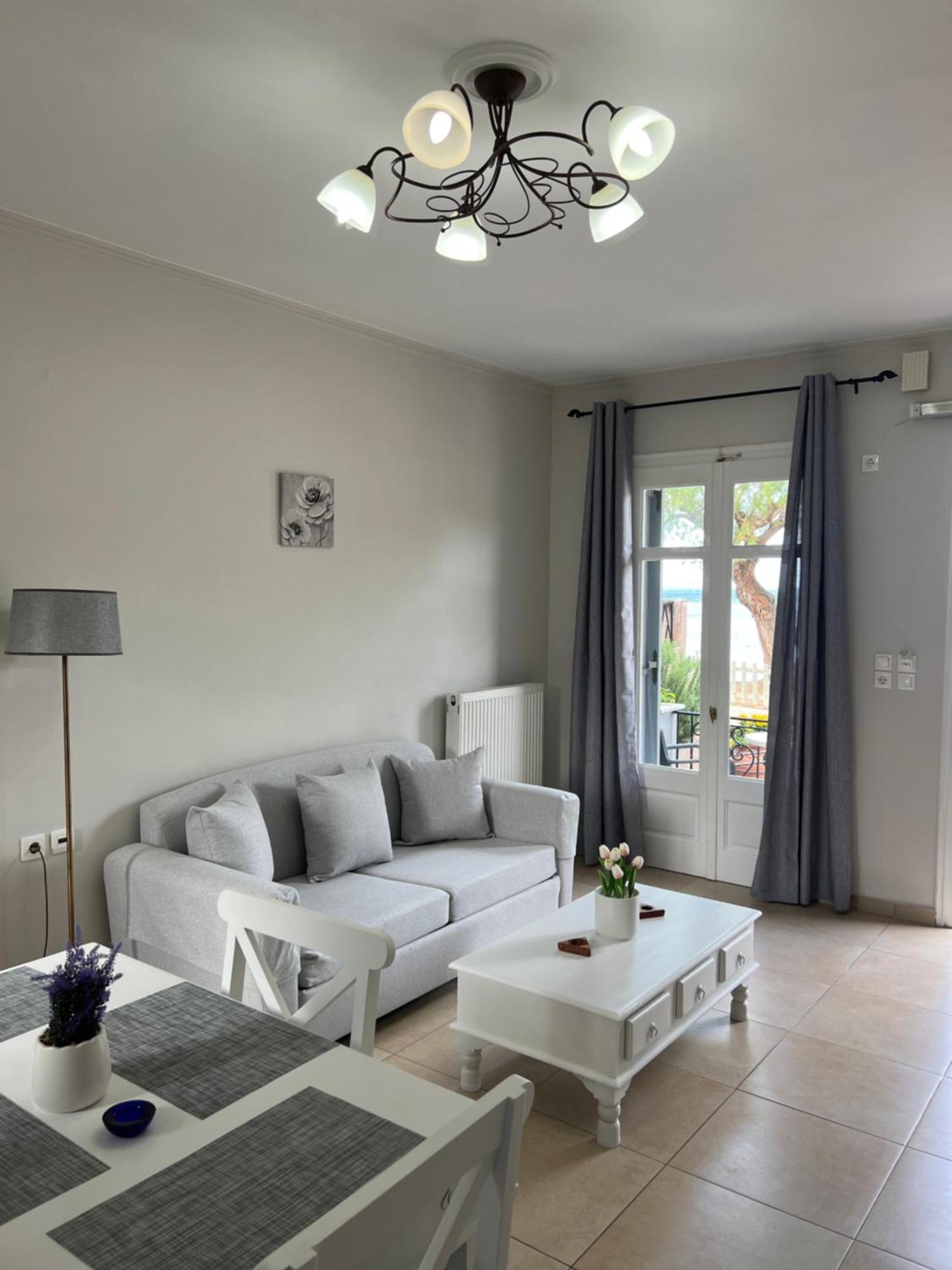 Coastline Vila Petra  Exterior foto